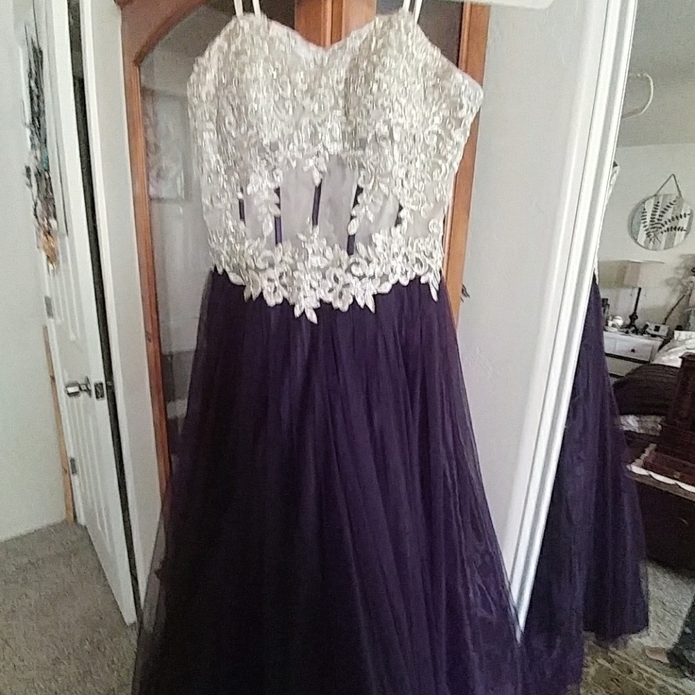 Beautiful prom or special event..